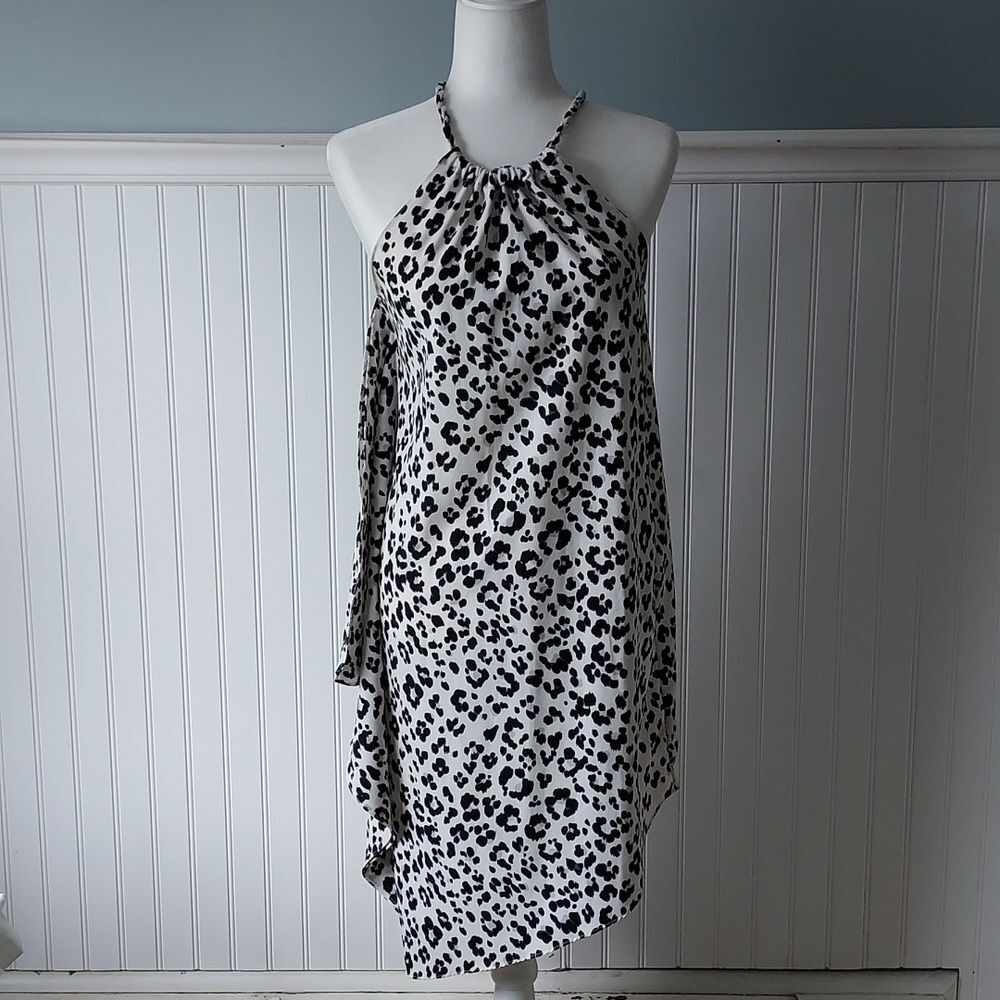 XOXO‎ Womens Leopard Print Halter Handkerchief Hem Dress White Black Medium